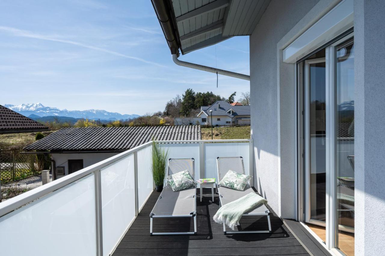 Schoenes Ferienhaus Mit Garten Pörtschach am Wörthersee Εξωτερικό φωτογραφία